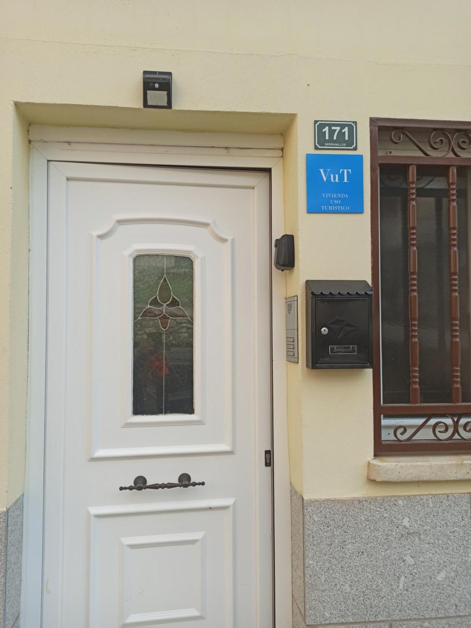 La Casona Apartment Serranillos Exterior foto